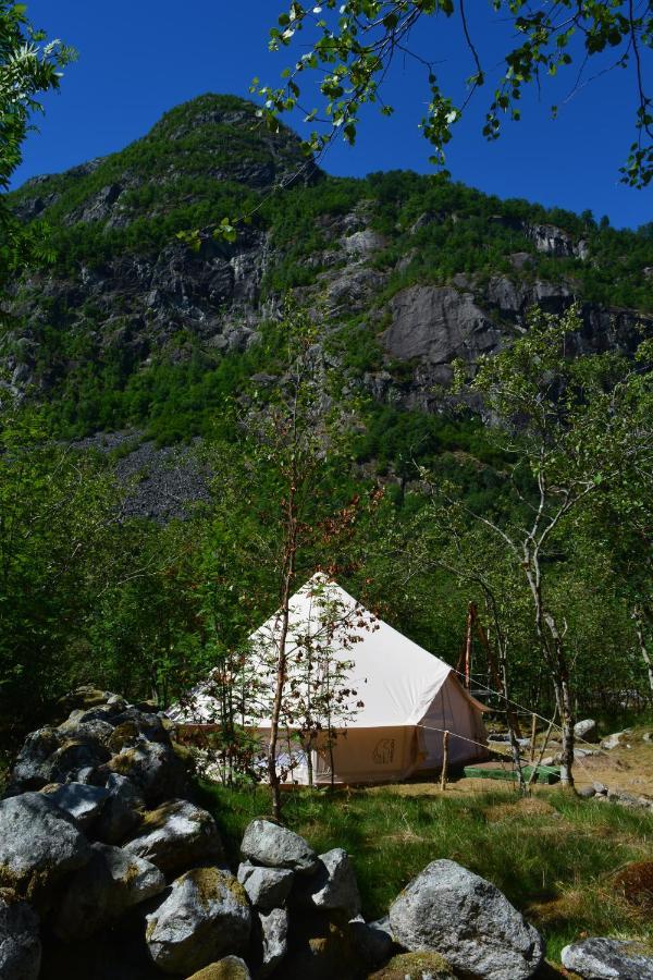 Hostel Hardanger Basecamp Osa Exterior foto
