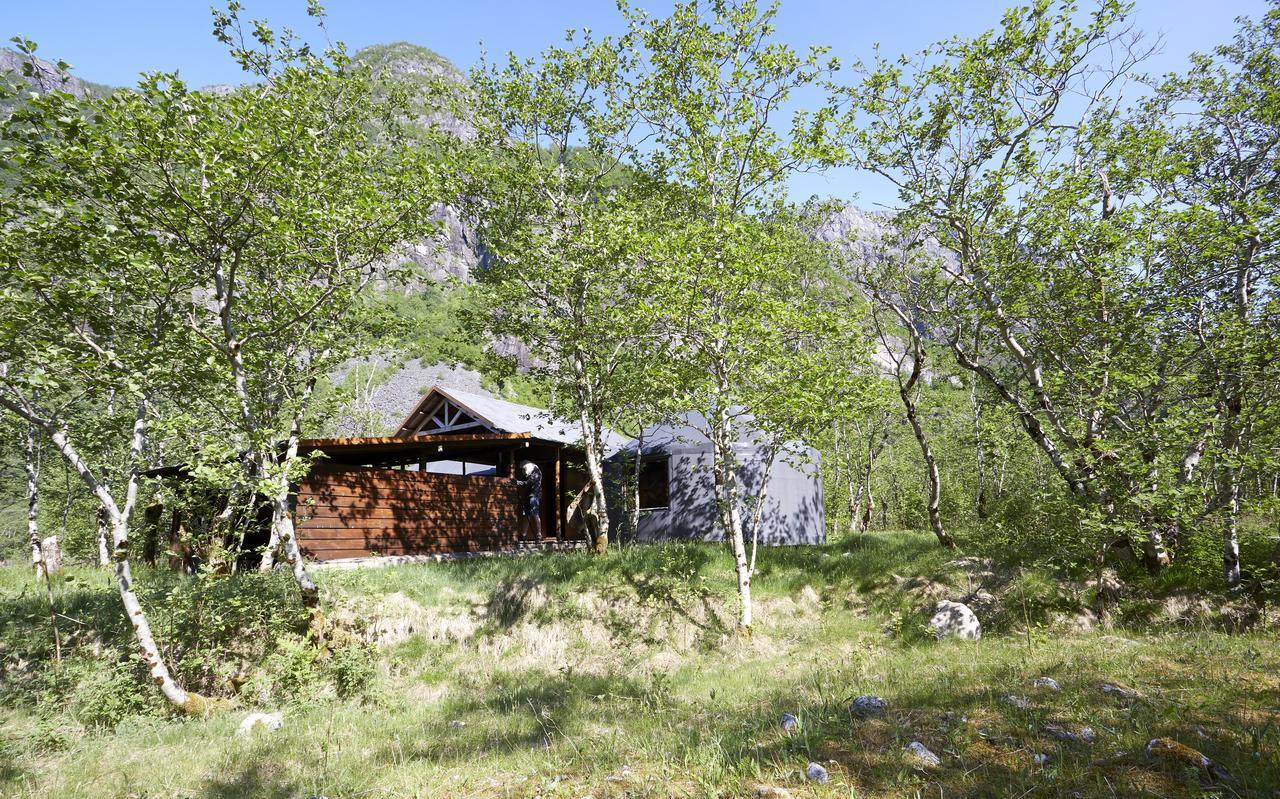 Hostel Hardanger Basecamp Osa Exterior foto